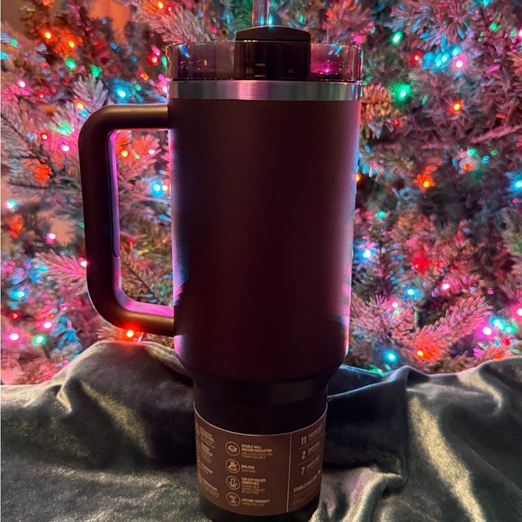 Stanley Black Chroma Insulated Tumbler 40oz-LIMITED EDITION - Picture 4 of 9